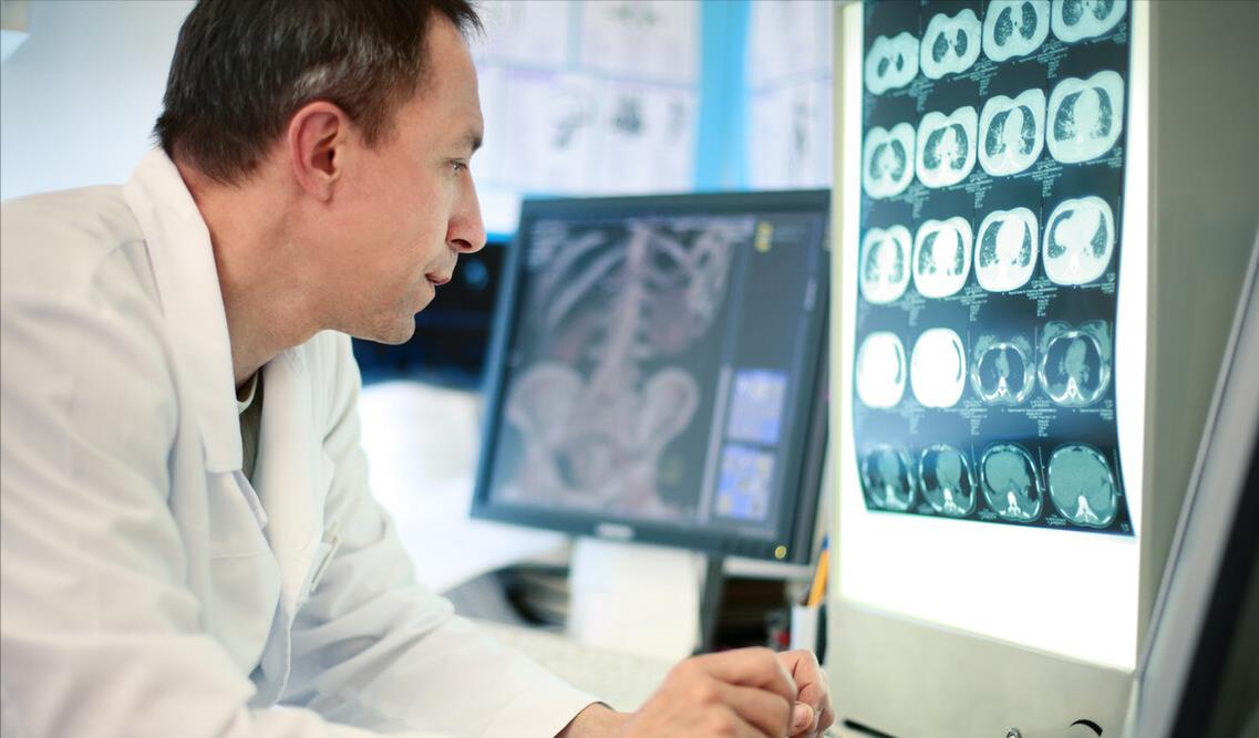 长寿|为啥医生都给脑梗患者先做CT，而不是磁共振检查？医生告诉您实情