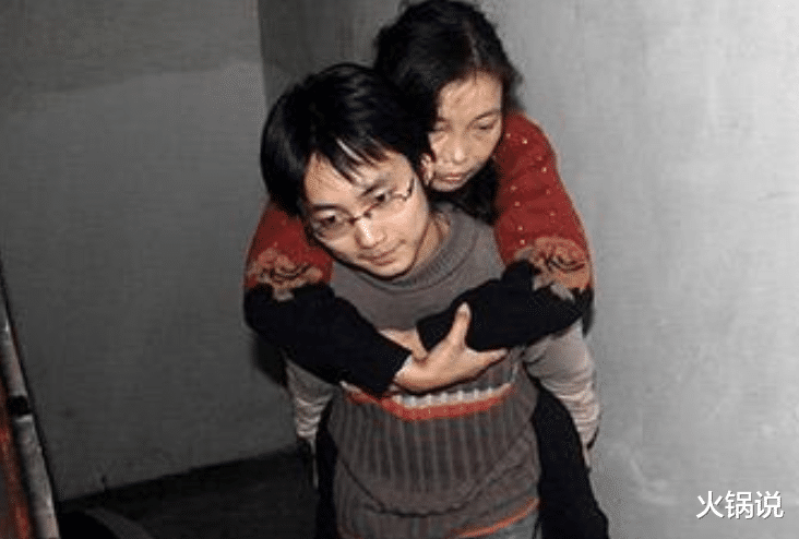 刘婷|当年“背母上学”的刘霆，做手术变性后改名为刘婷，后来怎样了？