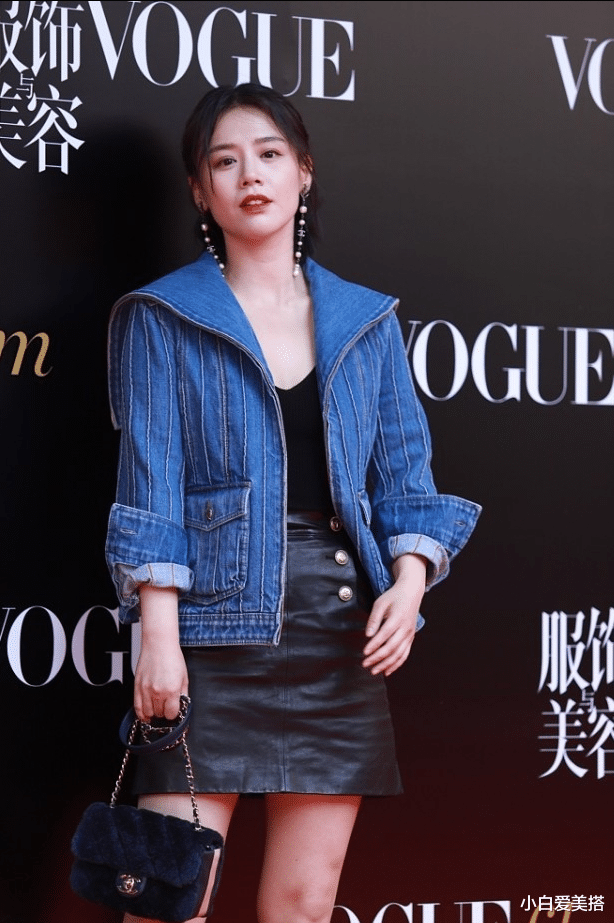 小白爱美搭|马思纯的长相真挺“纯”,一身牛仔外套好时尚,帅气与女人味并存