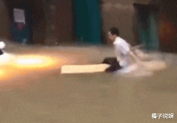 “男子四千公里奔现新疆漂亮姑娘”网友神评：“削肾客的救赎”