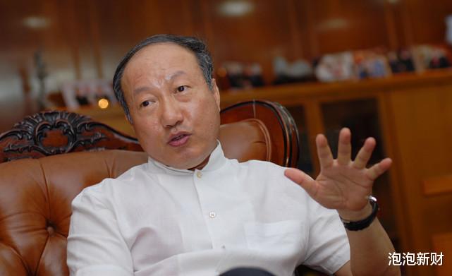 退市 又一民企倒下？欠下7500亿债务，连工资都发不出，靠卖飞机自救