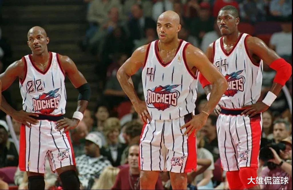 德雷蒙德·格林|美媒列出1982-83赛季后单场助攻最多的五名大前锋，谁最令人惊讶