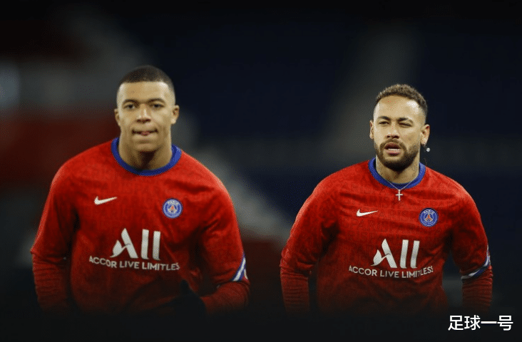 葡萄牙队|欧洲杯最令人失望的球星出炉！身价高达1.6亿，两场比赛0球0助