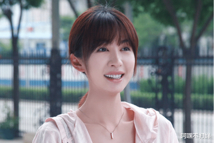 黄晓明|她是黄晓明最美前任，今放飞自我穿成200斤胖子，仍魅力无限