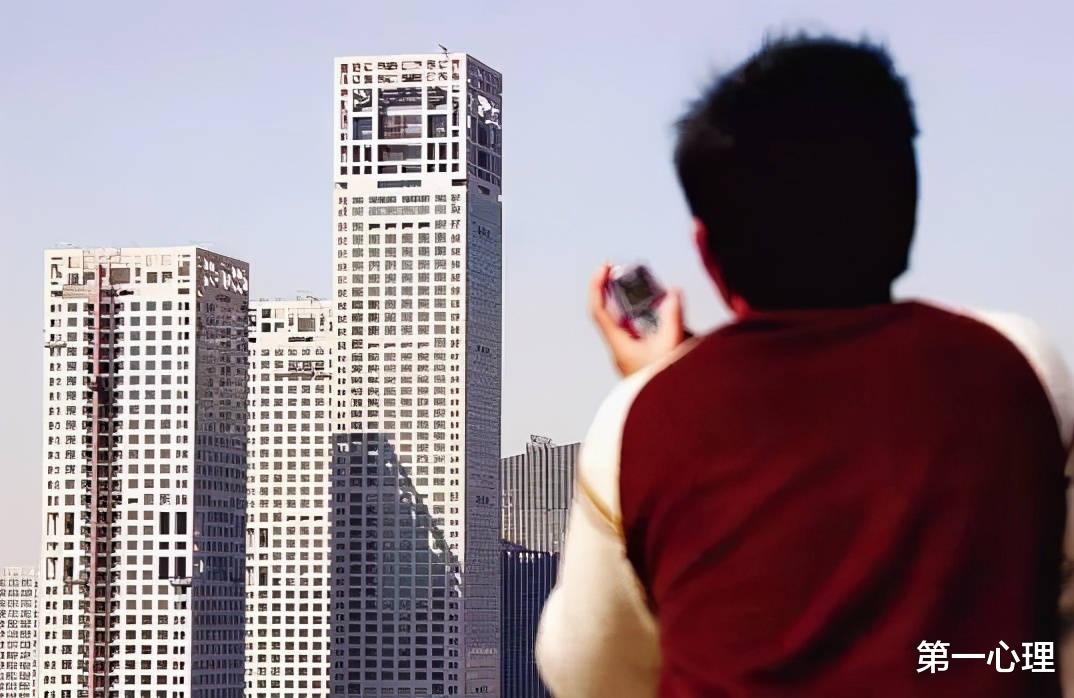 90后|心理学：年轻一代正在以“报复性成长”慢慢改变这个社会