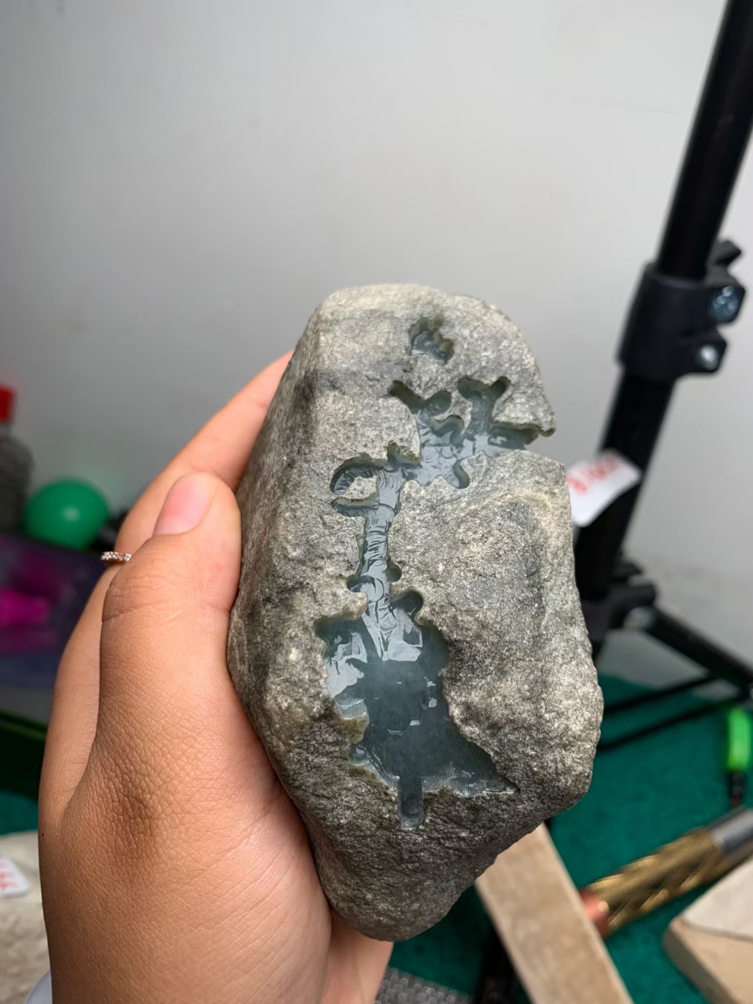 翡翠|翡翠需要消磁吗？