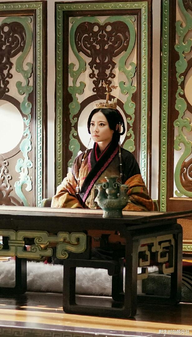 谭卓|做配角比做主角更出众，一部剧“换”一张脸，她不红我真不服