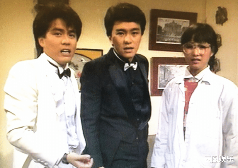 周星驰|周星驰搭档龙炳基罕露面，已移居国外当厨师，爆料星爷是他的媒人