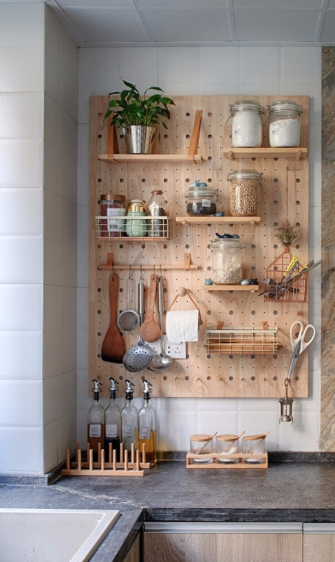 厨房不一定越大越好！瞧瞧年轻人的布置，干净整洁无异味