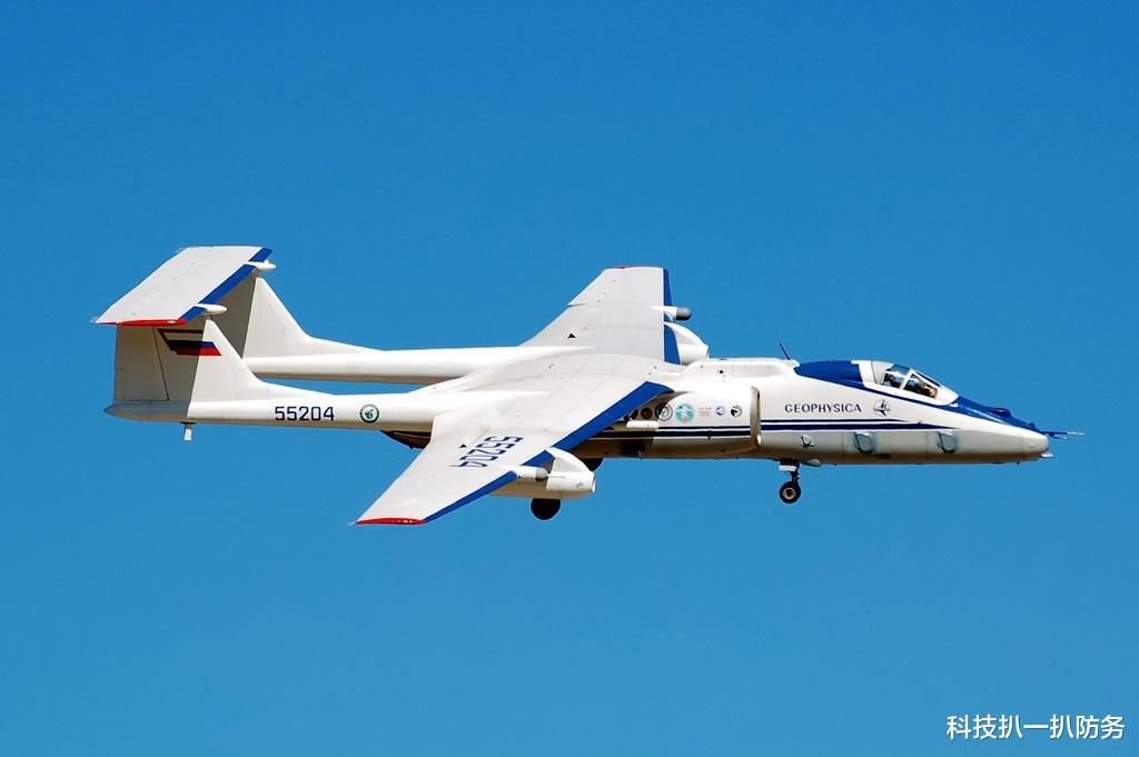 化石 M-55侦察机，曾创下16项世界纪录，有地球物理学之称！