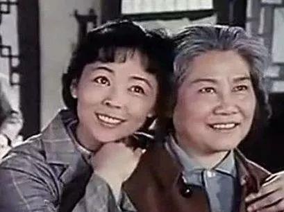 英雄儿女|《英雄儿女》王芳的原型刘尚娴,22岁走红,现已80岁,风采依旧