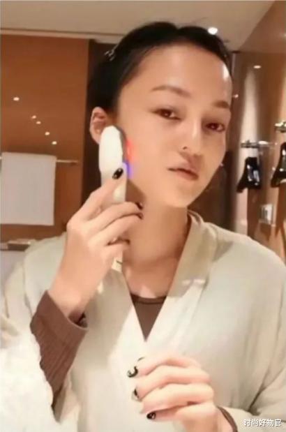 杨超越|43岁大S护肤方式升级后，被人认成00后，为变美“灼烧”皮肤