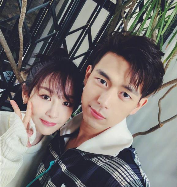 杨紫|杨紫不仅异性缘好，同性缘更好，闺蜜团强大让人羡慕