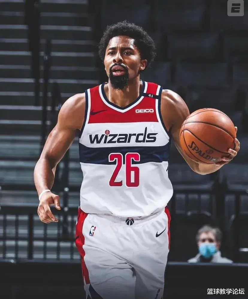 篮网队 3年6200万！5队大交易完成！篮网又一球星离开球队