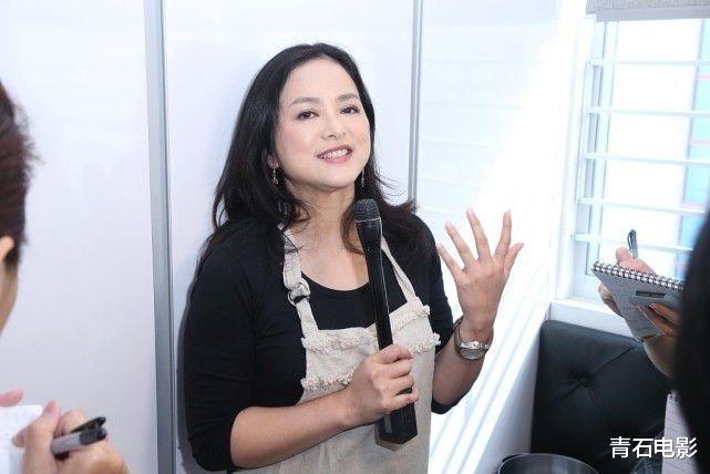 鹿晗|“从红极一时到落魄”的8位女星，每个都很可怜，还有人捡菜叶吃