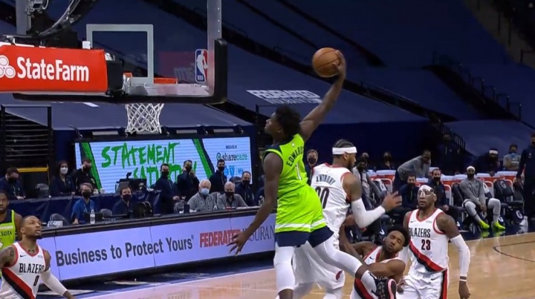 卡梅隆·安東尼|拒絕逆轉(zhuǎn)！安東尼夢回巔峰，狂轟26分創(chuàng)紀(jì)錄，利拉德成綠葉