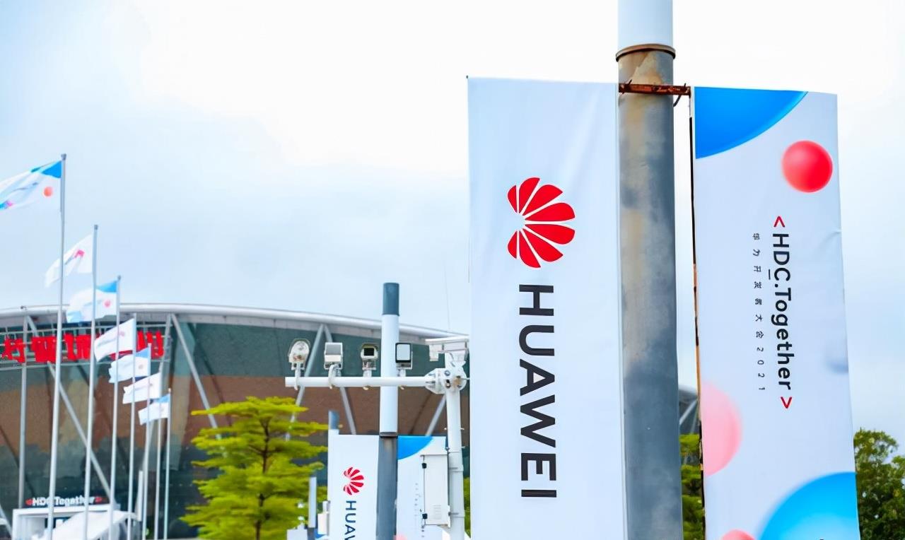 华为|华为揽下海外首张WiFi6订单，美国5G运营商妥协：选择华为是对的