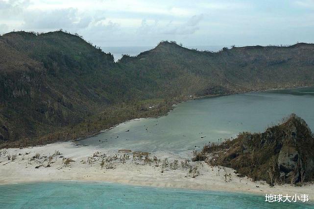 巴布亚新几内亚 两男子海上漂流29天,靠椰子柳橙续命获救