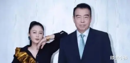 王全安|曾把黄渤吻到害羞，和导演同居12年被抛弃，今身价40亿仍未婚