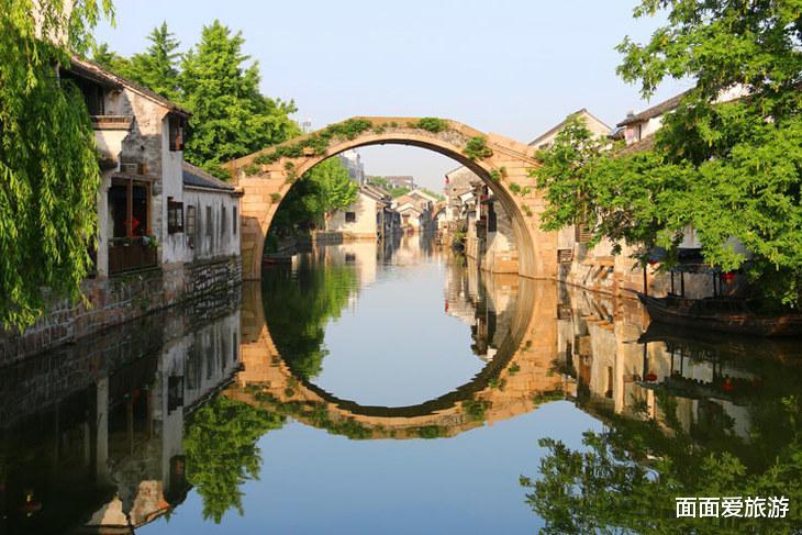 自驾 号称“江南封面”，浙江的这个古镇火了，不是乌镇，门票仅100元