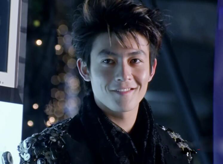 王志文|4位“不耐老”的男星，各有各的心酸，有人瘦不了，有人20就秃了