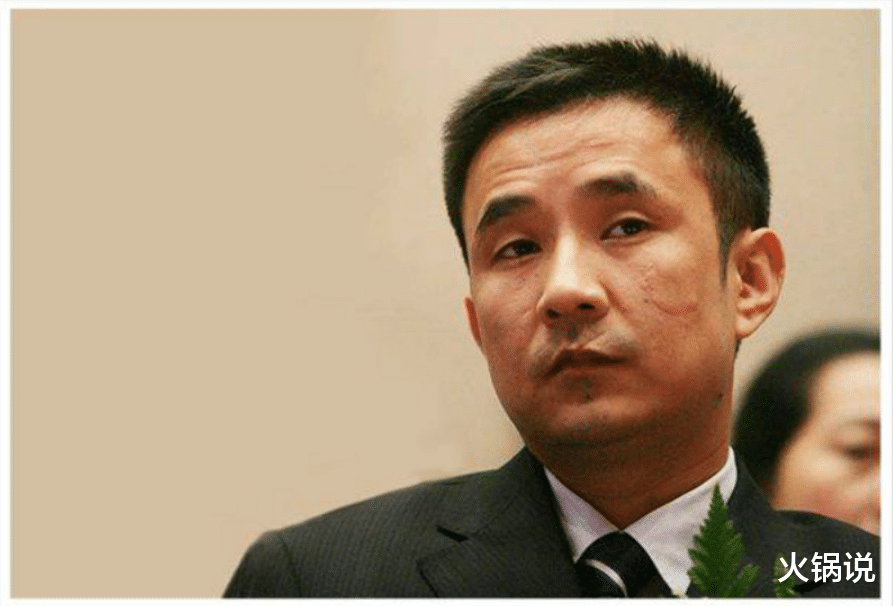 |地产富商王永红：负债800亿，携70亿逃往国外，父亲去世也不回来