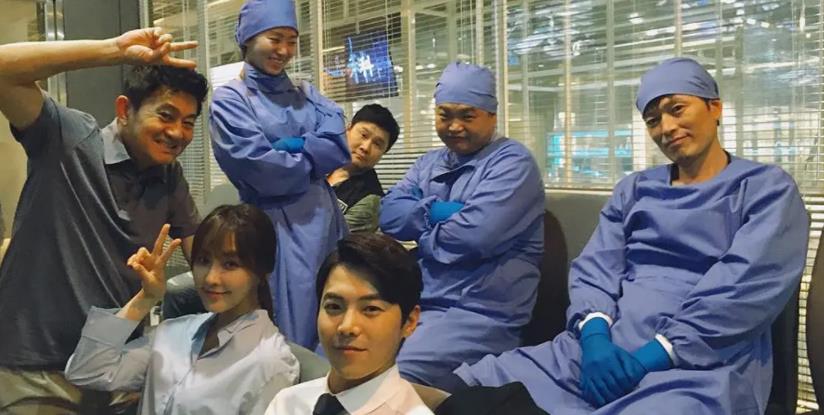 顶楼|《顶楼》后，朴恩硕有望出演这部热门剧！