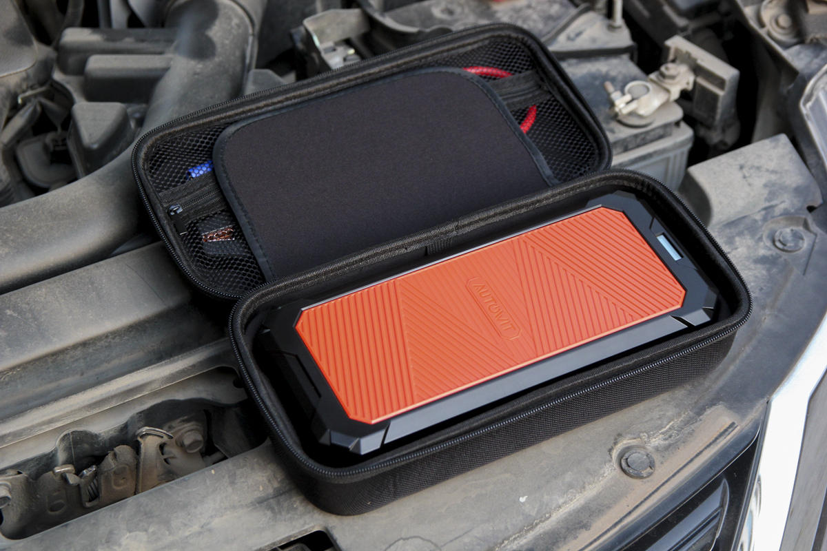 雅虎|救援用的“无电池”应急电源是什么高科技?有幸体验,搭电神器