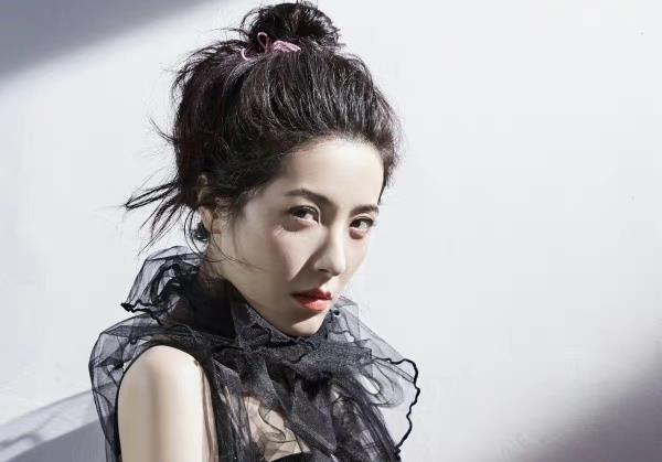 小敏家|赵露思又一古装剧来袭，看到女配角之后，网友：颜值艳压女主？