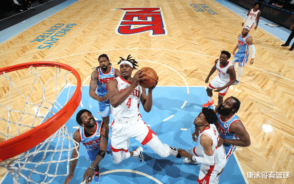 籃網(wǎng)隊(duì)|籃網(wǎng)升東部第一！76+20+18哈登歐文三叉戟打瘋了，火箭遭18分逆轉(zhuǎn)