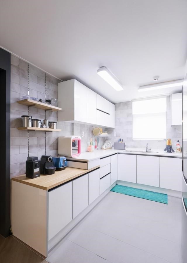 “高低台”橱柜也在升级,10公分高低差还能塞个抽屉,实用性翻倍