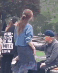 神武星人|“跟女友秀叠词，还能不能再污点？瞬间毁了三观！”哈哈哈