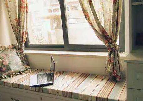 简易设计|崩溃！看完邻居家的飘窗，我终于搞清楚我家和人家装修的差距在哪