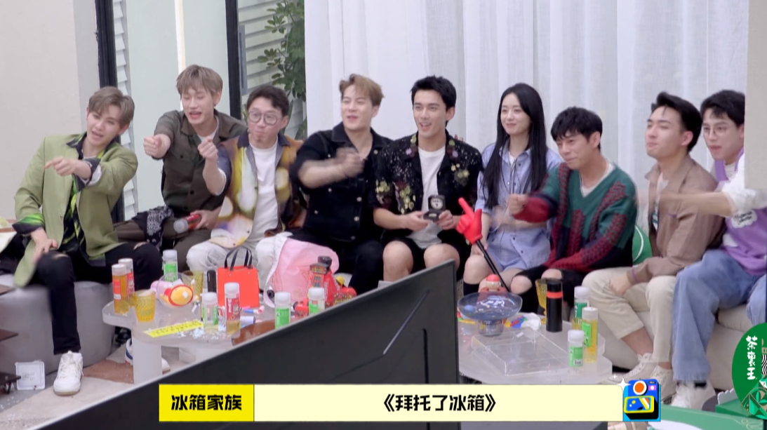 赵丽颖|如何评价赵丽颖在《拜冰7》里的这个坐姿？