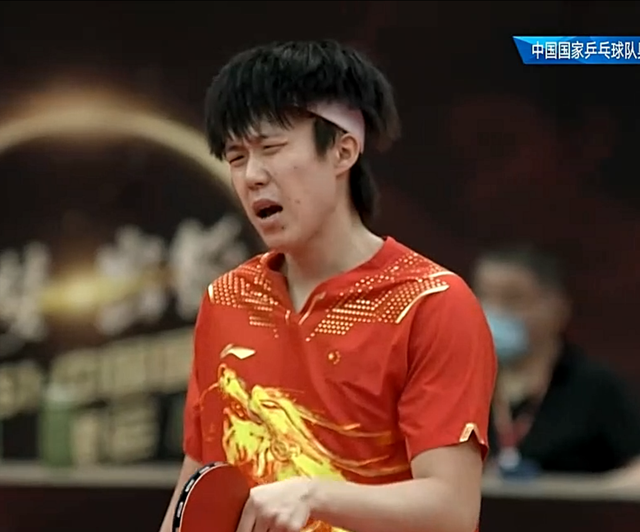 吴有情聊|青春风暴!国乒奥运热身赛:00后王楚钦孙颖莎遭遇04后挑战