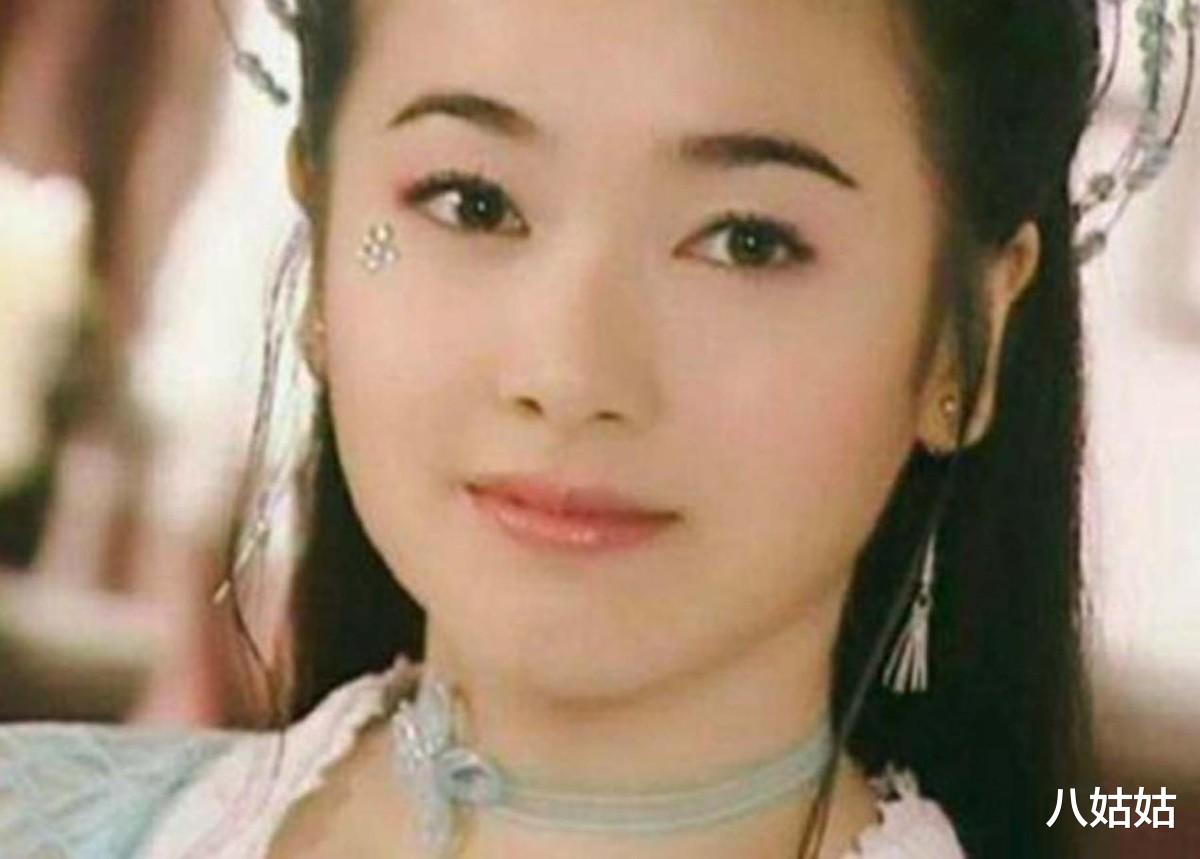 左小青|43岁左小青，曾让陈道明陷入绯闻，与大20岁富豪离婚后，现状如何