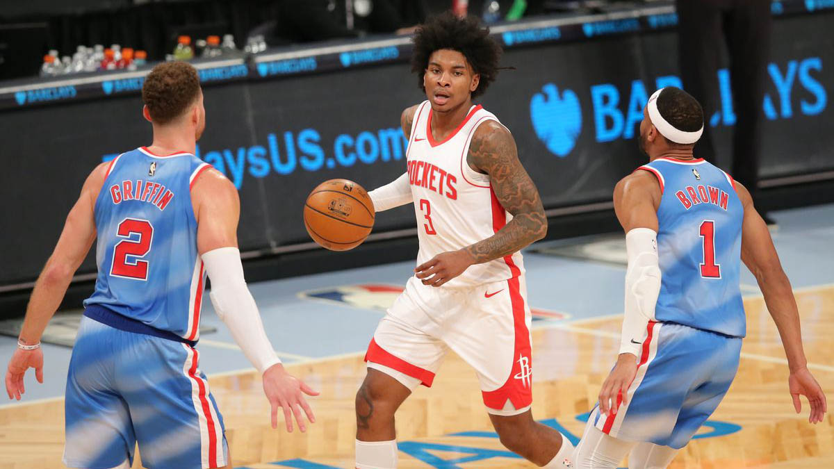 篮网队|篮网四喜一忧！球队战绩登顶东部，格里芬+2悍将爆发，哈登受伤