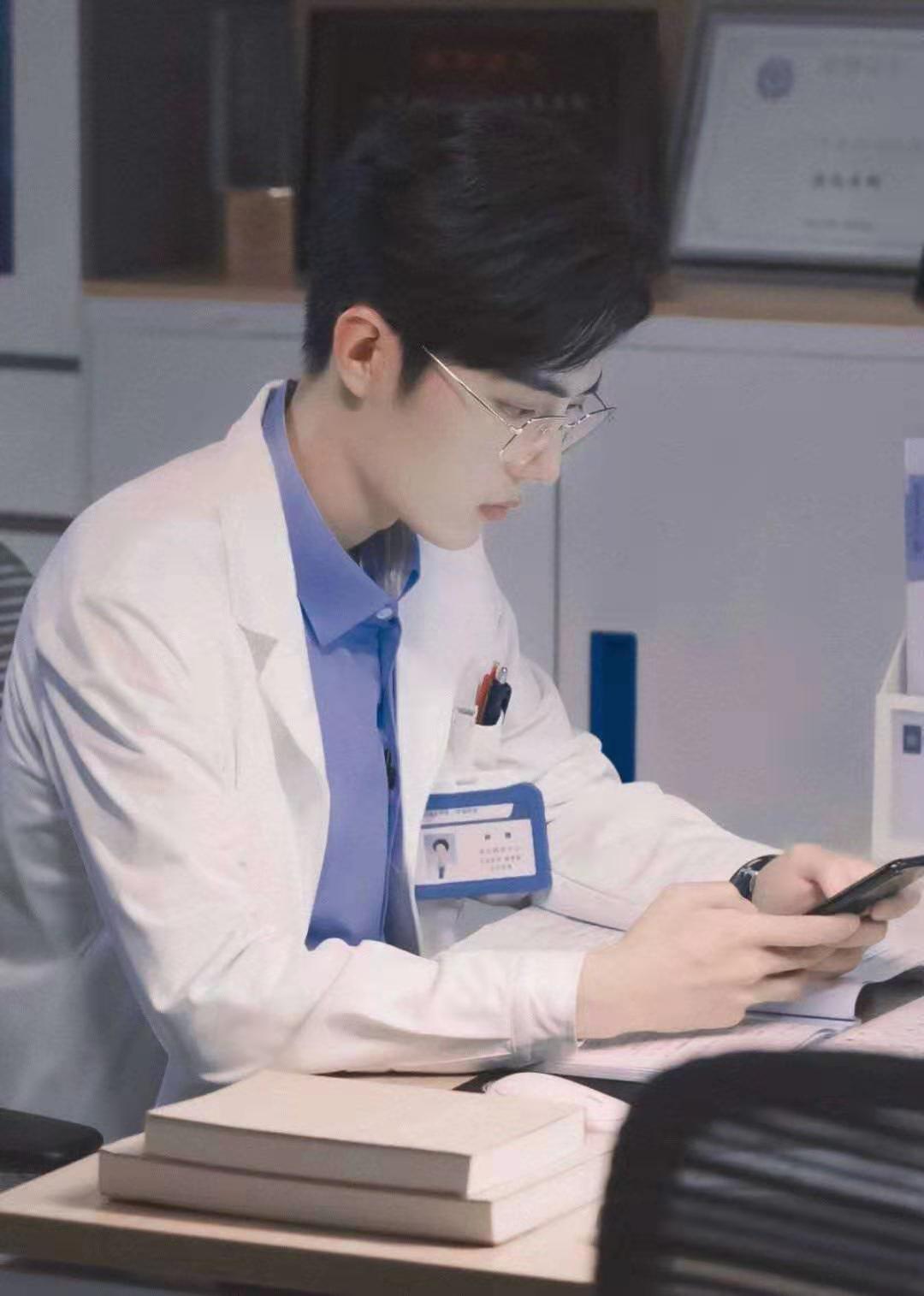 房产|肖战《余生》撤档已定！原因与艺人和芒果无关，女主或断档三年