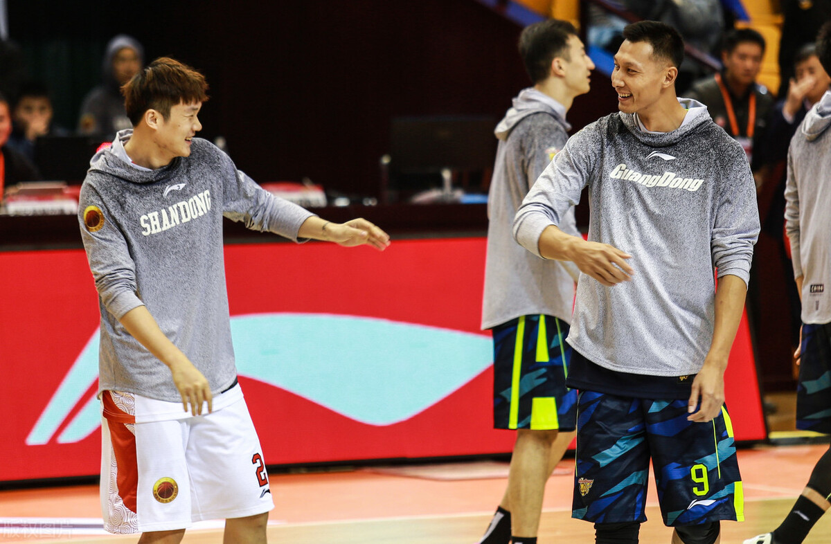 丁彦雨航|一副好牌打得稀巴烂，被国家队淘汰后小丁与睢冉全面闹掰