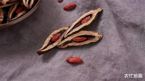 湖南 被多国列为毒品，国内却有人天天吃，一斤涨到27元，成支柱产业