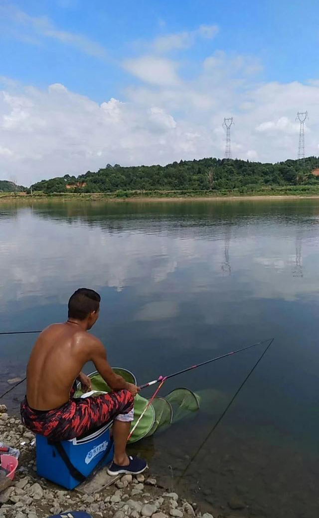 |盘点钓鱼界的狠人，对鱼狠对自己更狠，一个比一个狠