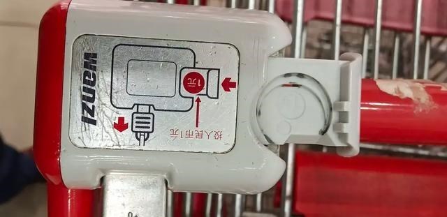 清浅微笑的我|没有被同行打倒,却被购物车打倒的超市