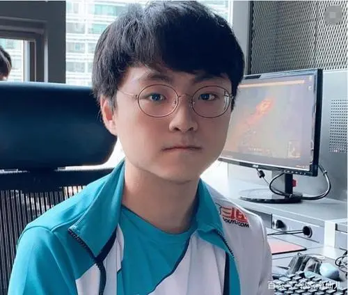 许秀|Showmaker放出豪言：决赛 3-0 EDG，已准备好秘密武器