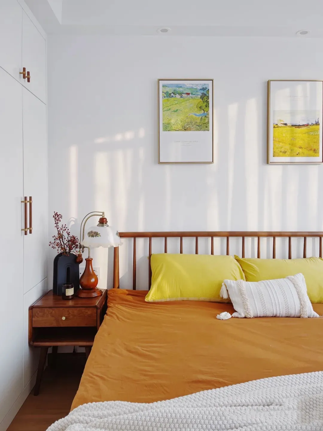 参观她家才发现，全屋刷大白不是为了省钱，是真的百搭耐看，漂亮