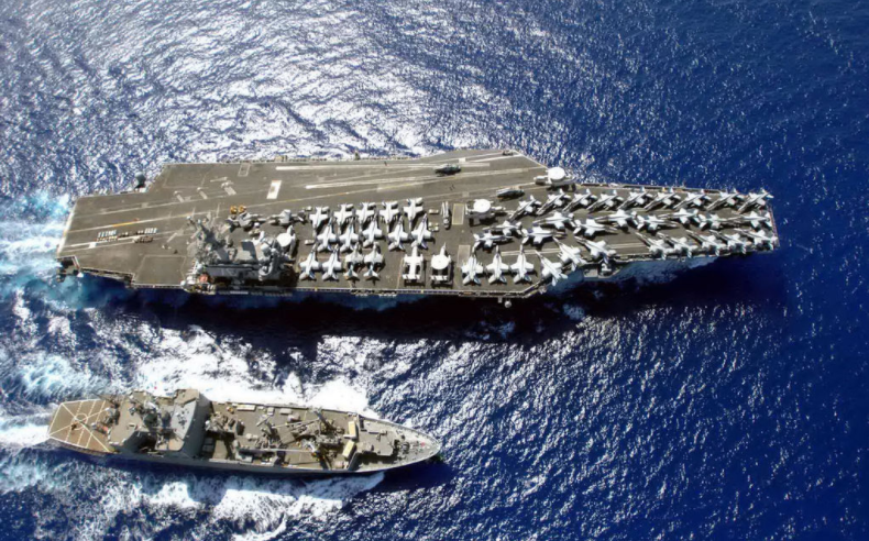 超级大黄蜂|怕挨中国“如来神掌”!美国航母开始嫌弃“超级大黄蜂”腿短