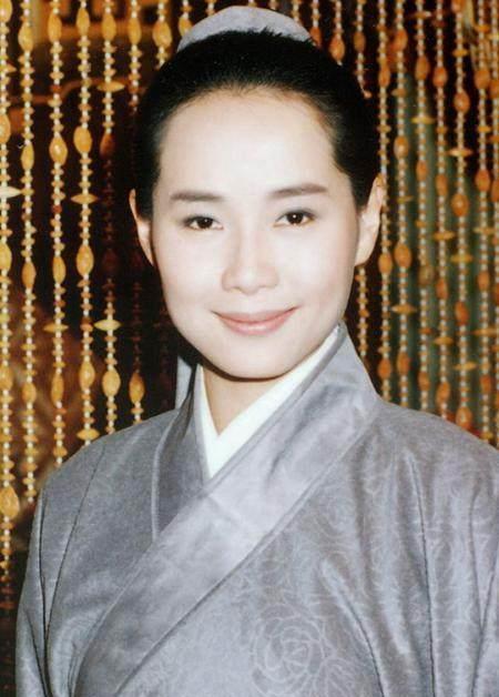 许仙|她才是导演心目中的“许仙”，却因片酬低而拒绝，却意外成就叶童