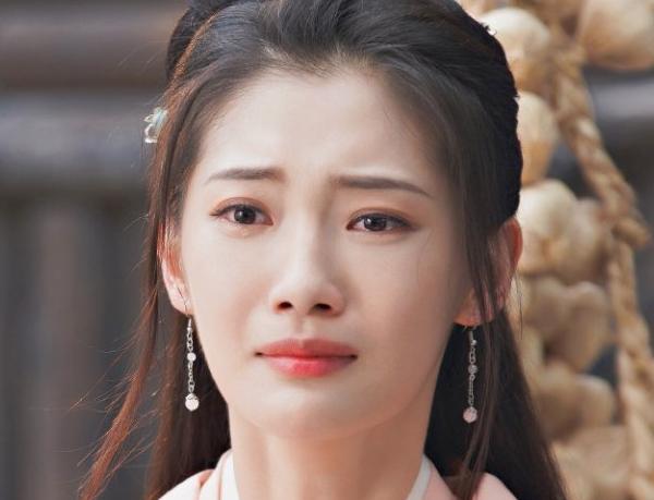 陈钰琪|唐嫣捧红了陈钰琪,却很难捧红田依桐,两个原因告诉你这是为什么