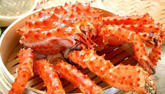 披着螃蟹外衣的帝王蟹,已在巴伦支海泛滥,价格为何还居高不下?