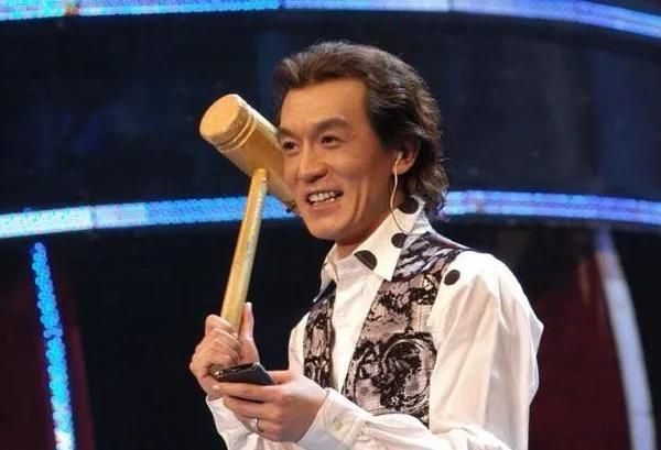 哈文|哈文：李咏病逝后不改嫁，定期给婆婆生活费，让公婆晚年不再流泪