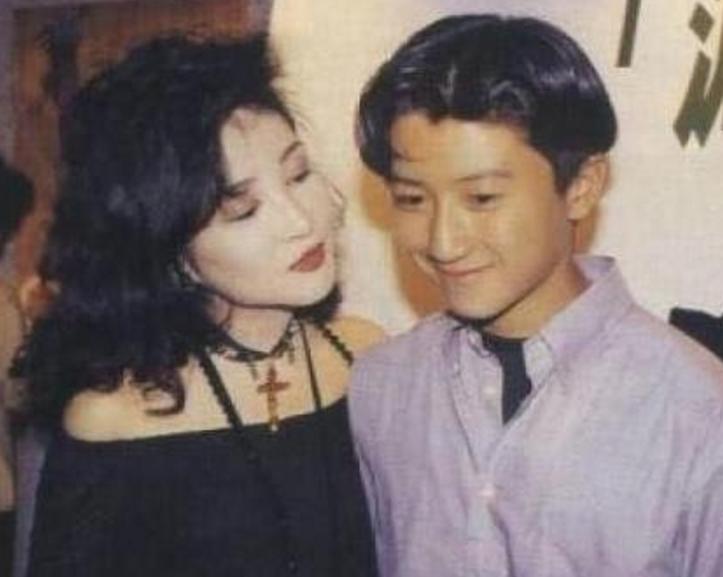 赵雅芝|8个美丽的妈妈，和她们的帅气的儿子，谁完美继承了妈妈的美貌？